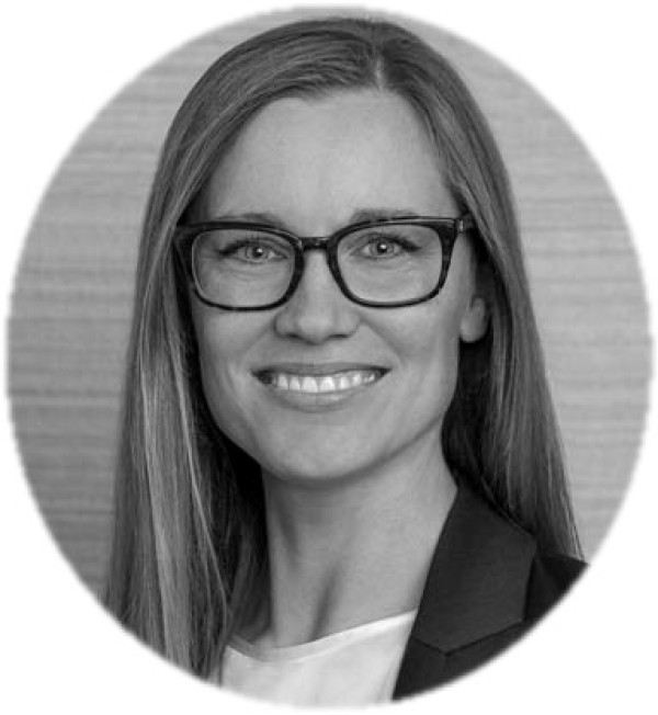 Monique van Alphen Fyfe   